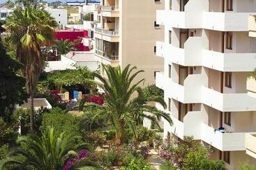 Apartamentos Green Line Bon Sol  Ab Group