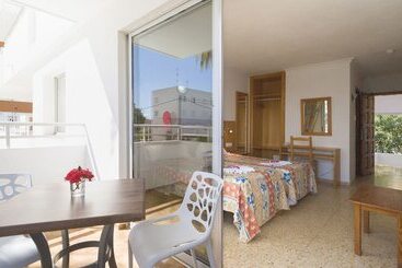Apartamentos Green Line Bon Sol  Ab Group