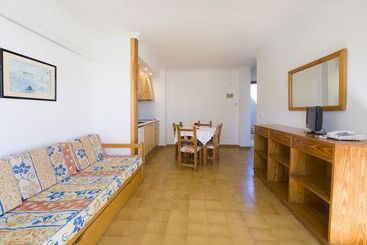 Apartamentos Green Line Bon Sol  Ab Group
