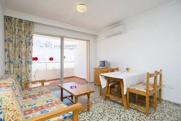 Apartamentos Green Line Bon Sol Ab Group