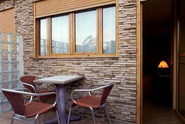 Hostal Mont Royal