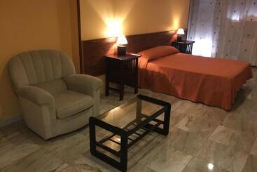 Hostal Mont Royal