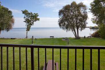 هتل Americinn By Wyndham Menominee