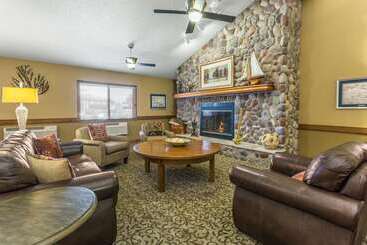 هتل Americinn By Wyndham Menominee
