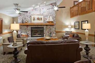 هتل Americinn By Wyndham Menominee