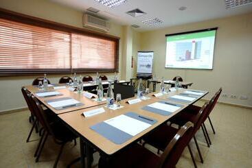 هتل Travelodge Murcia