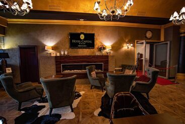 هتل Capital With Private Wellness