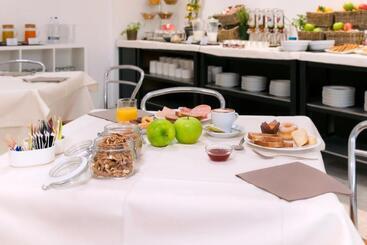 Cdh Hotel Modena