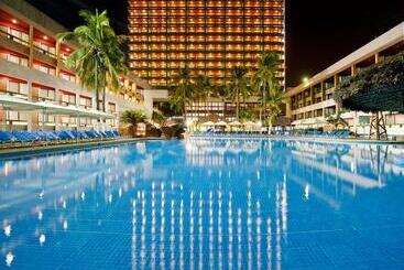 هتل El Cid Castilla Beach