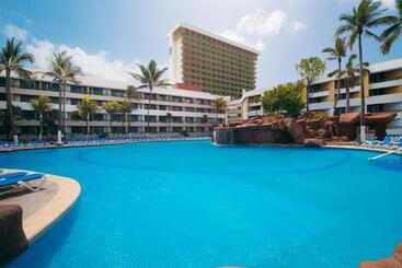 هتل El Cid Castilla Beach