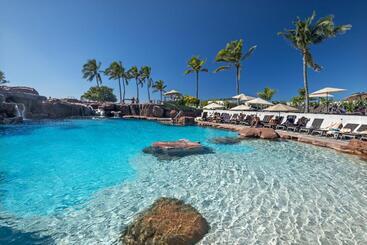 هتل El Cid El Moro Beach