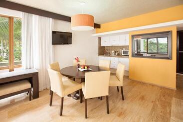 El Cid Granada Hotel & Country Club