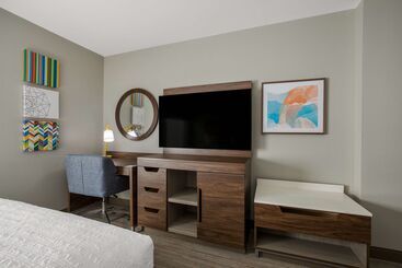 هتل Hampton Inn Linden