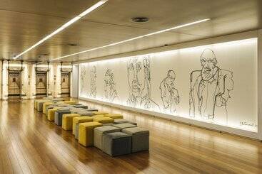 هتل Holiday Inn Porto Gaia, An Ihg