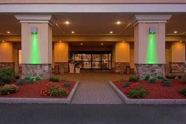 Holiday Inn Hotel & Suites Boston   Peabody By Ihg