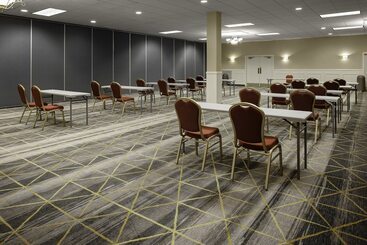 Holiday Inn Hotel & Suites Boston   Peabody By Ihg