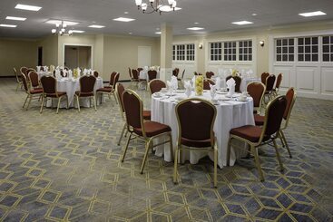 Holiday Inn Hotel & Suites Boston   Peabody By Ihg