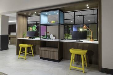 Holiday Inn Hotel & Suites Boston   Peabody By Ihg