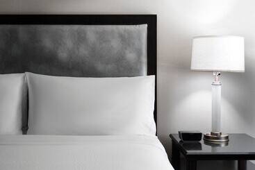 Holiday Inn Hotel & Suites Boston   Peabody By Ihg