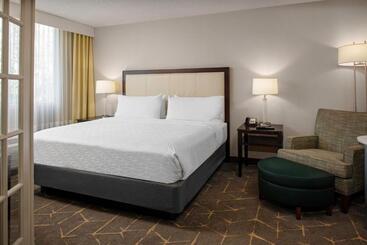 Holiday Inn Hotel & Suites Boston   Peabody By Ihg