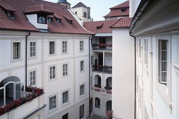 Iron Gate  & Suites - Praga
