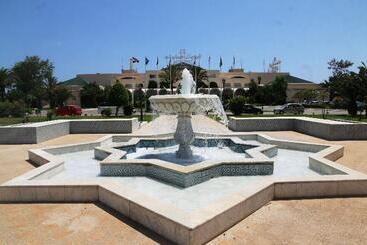 Le Royal Hotels & Resorts   Hammamet