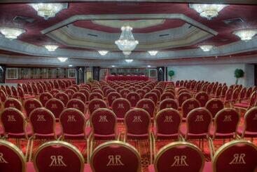 Le Royal Hotels & Resorts   Hammamet