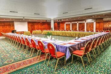Le Royal Hotels & Resorts   Hammamet