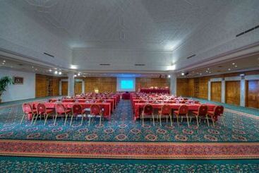 Le Royal Hotels & Resorts   Hammamet