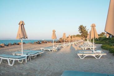 هتل Mastichari Bay