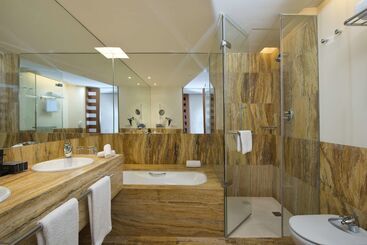 هتل Meliá Bilbao