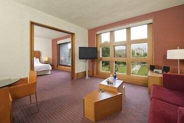 هتل Meliá Bilbao