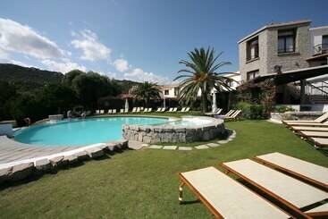 هتل Palumbalza Porto Rotondo