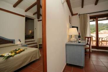 هتل Palumbalza Porto Rotondo
