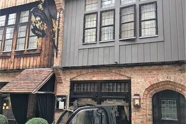 هتل Relais Bourgondisch Cruyce, A Luxe Worldwide