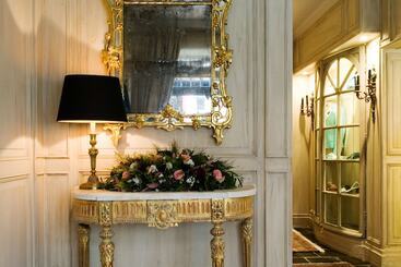 هتل Relais Bourgondisch Cruyce, A Luxe Worldwide