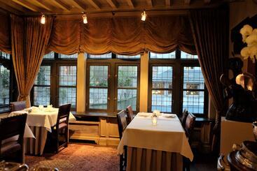 هتل Relais Bourgondisch Cruyce, A Luxe Worldwide