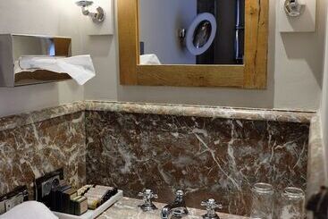هتل Relais Bourgondisch Cruyce, A Luxe Worldwide