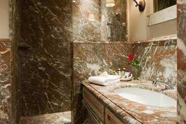 هتل Relais Bourgondisch Cruyce, A Luxe Worldwide