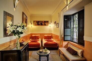 هتل Riad Dar El Souk