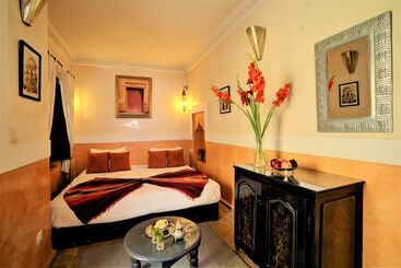 هتل Riad Dar El Souk