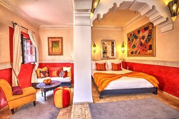 هتل Riad Dar El Souk