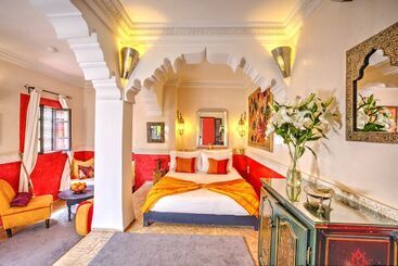 هتل Riad Dar El Souk