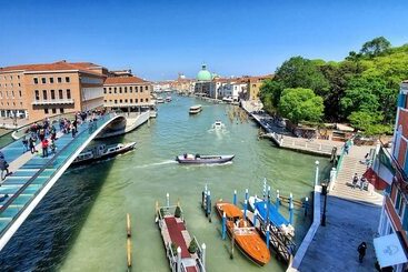 هتل Santa Chiara