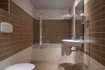 هتل Tryp By Wyndham Porto Centro