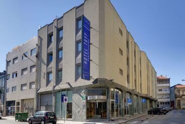 هتل Tryp By Wyndham Porto Centro