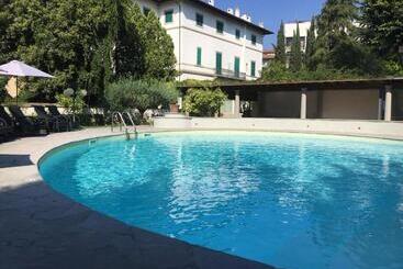 هتل Villa Royal