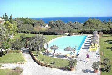 Luzmar Villas