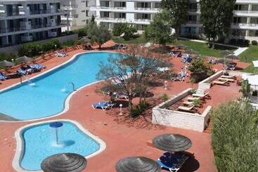 Marina Club Lagos Resort
