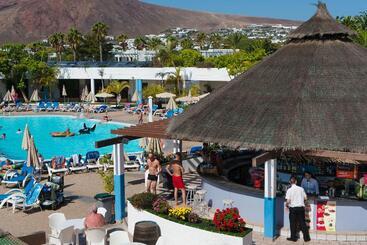 Relaxia Lanzasur Club Aqualava Water Park